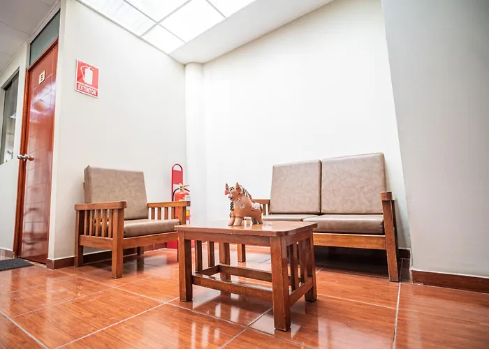 Hotel Urpi 2*